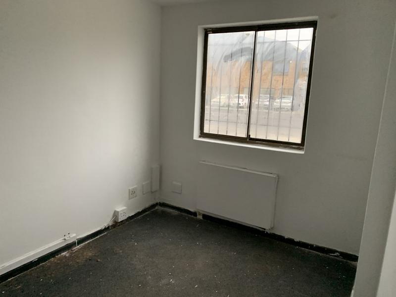 To Let Commercial Property for Rent in Montague Gardens Western Cape